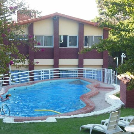 Hotel Aoma Villa Carlos Paz Kültér fotó