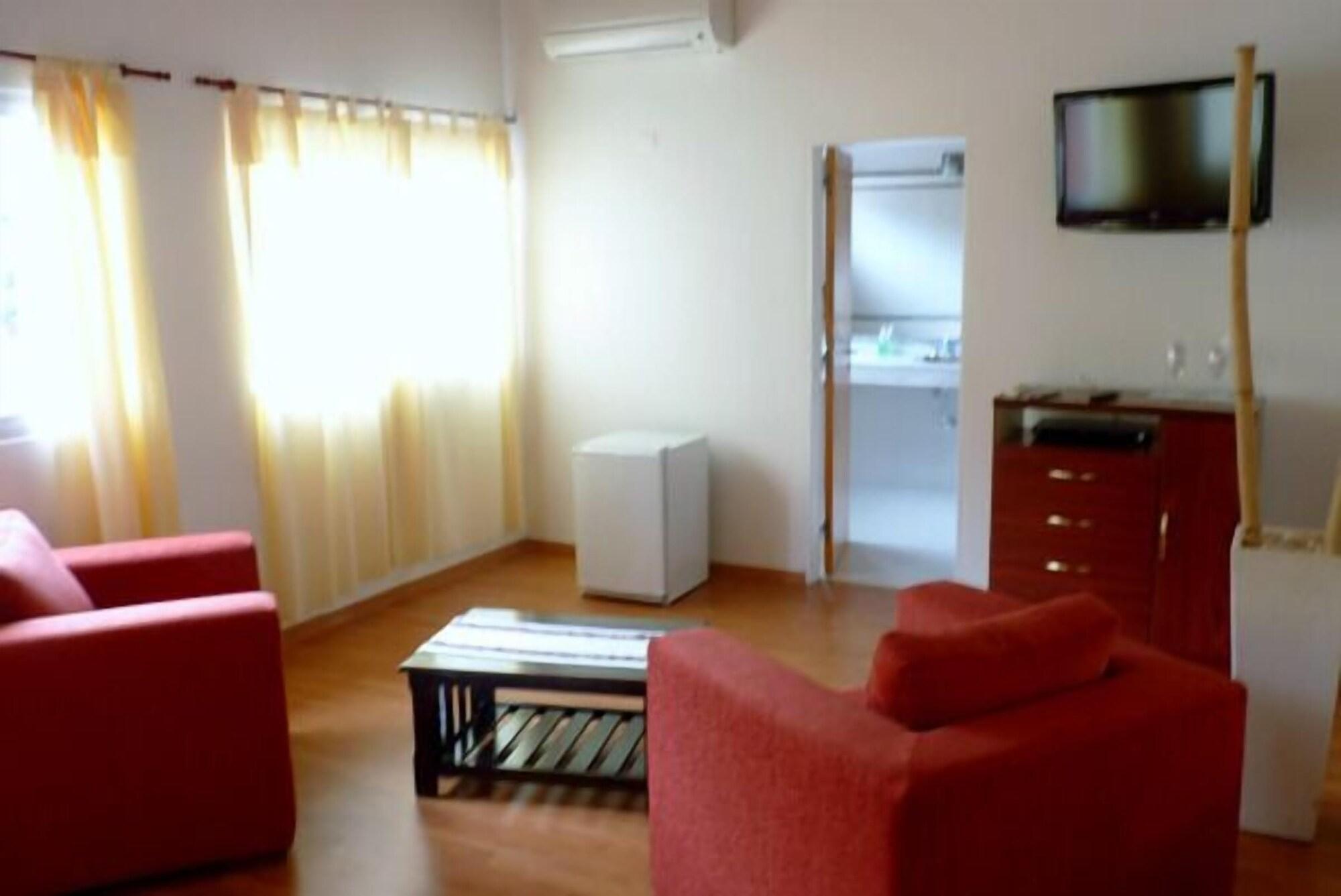 Hotel Aoma Villa Carlos Paz Kültér fotó