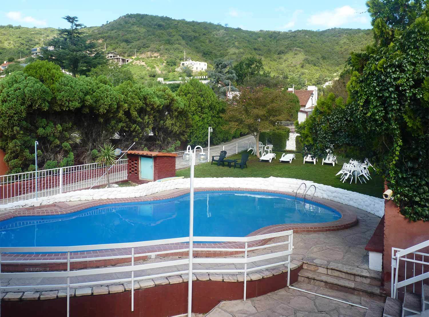 Hotel Aoma Villa Carlos Paz Kültér fotó