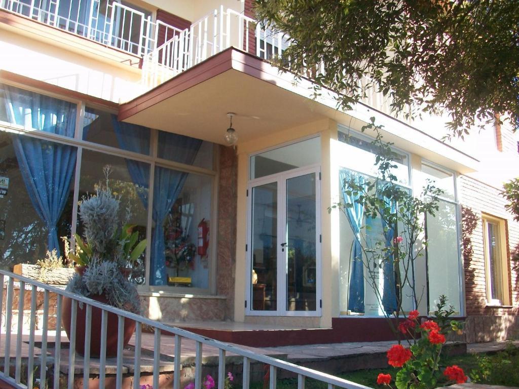 Hotel Aoma Villa Carlos Paz Kültér fotó